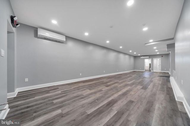 5600 THOMAS AVE, Philadelphia, PA 19143