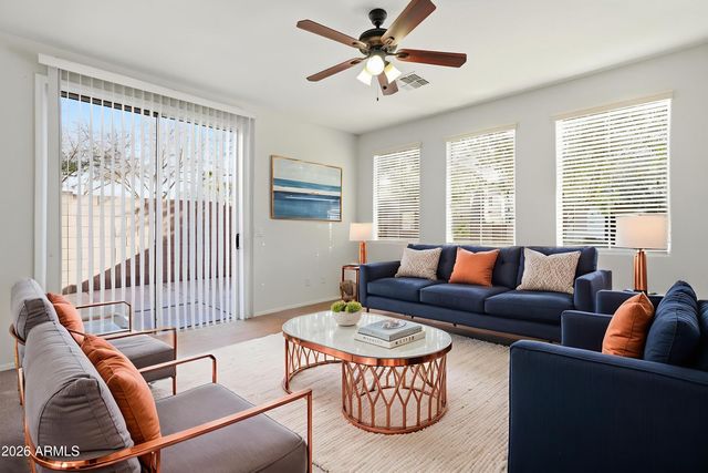 4302 E CARLA VISTA Drive, Gilbert, AZ 85295