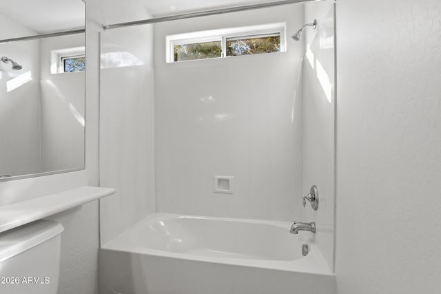 4302 E CARLA VISTA Drive, Gilbert, AZ 85295