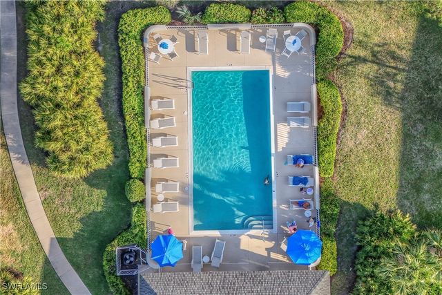 784 Landover CIR 203, Naples, FL 34104