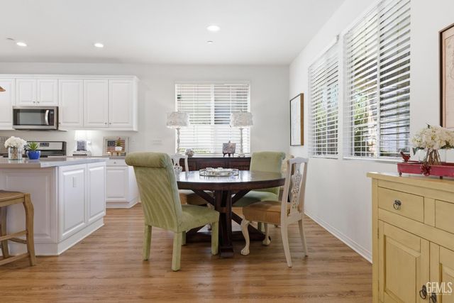 3712 Windermere Street, Bakersfield, CA 93311