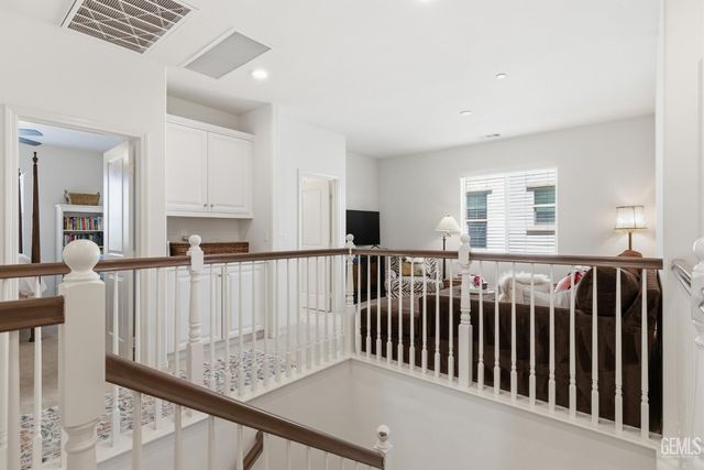 3712 Windermere Street, Bakersfield, CA 93311