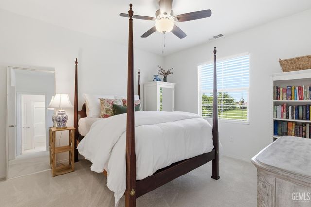 3712 Windermere Street, Bakersfield, CA 93311