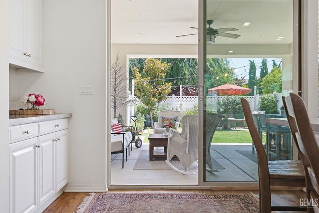 3712 Windermere Street, Bakersfield, CA 93311