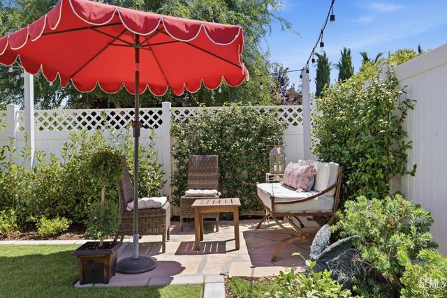 3712 Windermere Street, Bakersfield, CA 93311