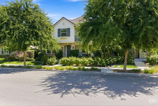 3712 Windermere Street, Bakersfield, CA 93311