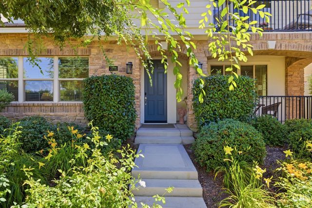 3712 Windermere Street, Bakersfield, CA 93311