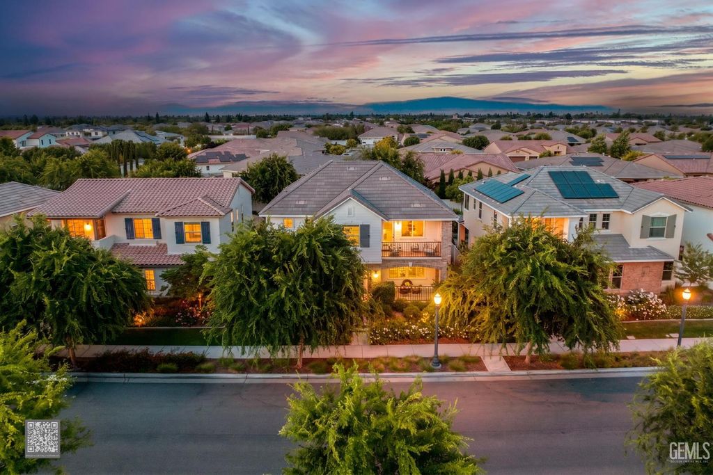 3712 Windermere Street, Bakersfield, CA 93311