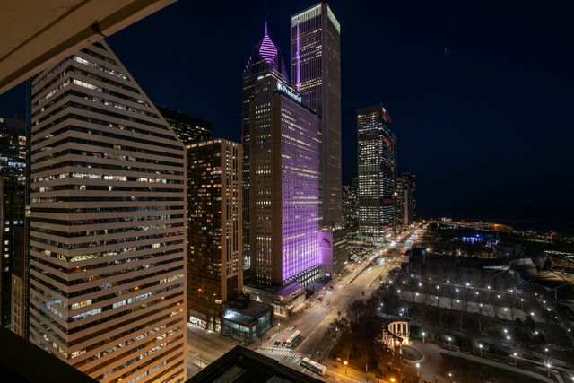 130 N Garland Court 2409, Chicago, IL 60602