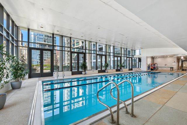 130 N Garland Court 2409, Chicago, IL 60602