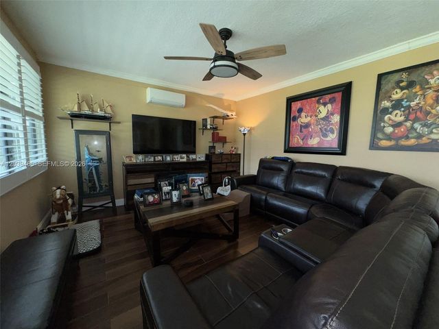 4301 Adams Street, Hollywood, FL 33021