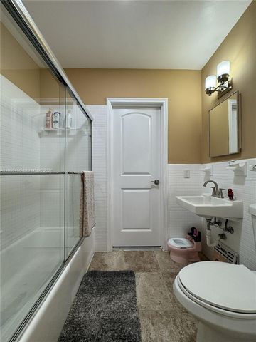 4301 Adams Street, Hollywood, FL 33021