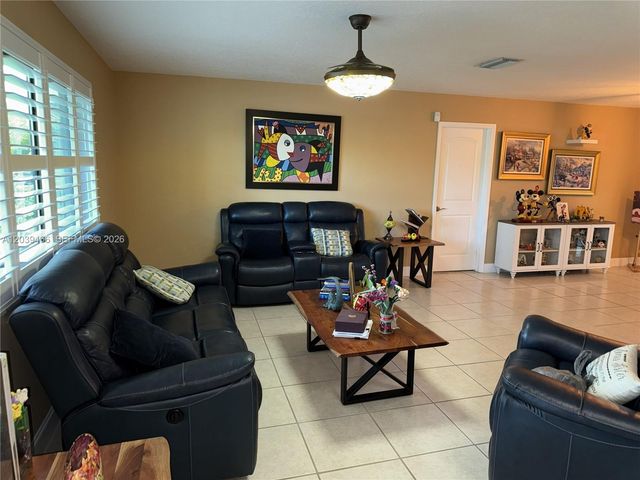 4301 Adams Street, Hollywood, FL 33021