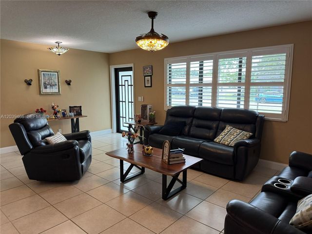 4301 Adams Street, Hollywood, FL 33021