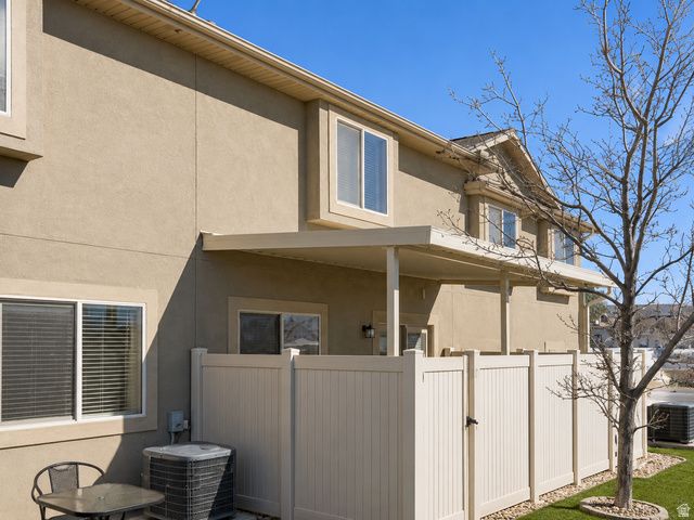 3115 N WHITETAIL DR, Layton, UT 84040