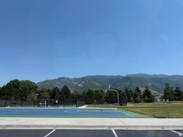3115 N WHITETAIL DR, Layton, UT 84040