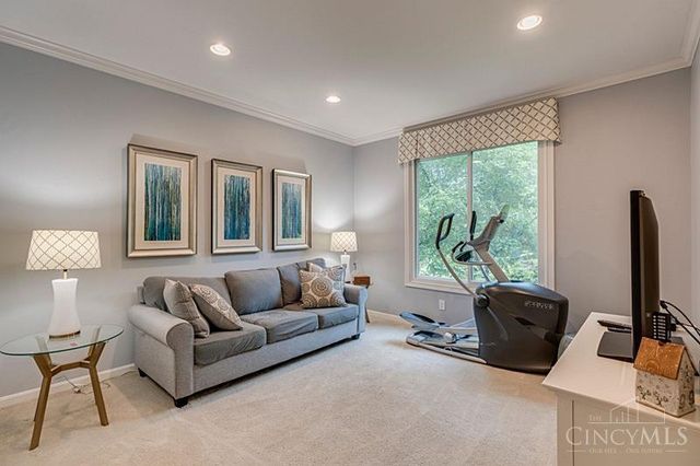 9239 Johnston Lane, Symmes Twp, OH 45242