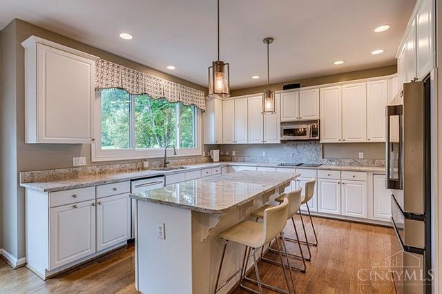 9239 Johnston Lane, Symmes Twp, OH 45242