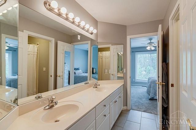 9239 Johnston Lane, Symmes Twp, OH 45242