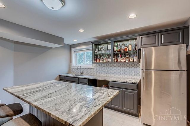 9239 Johnston Lane, Symmes Twp, OH 45242
