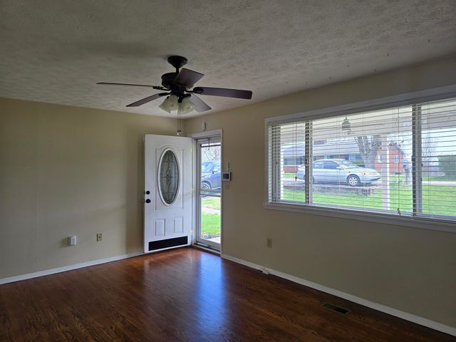 68 Feely Drive, Ona, WV 25545