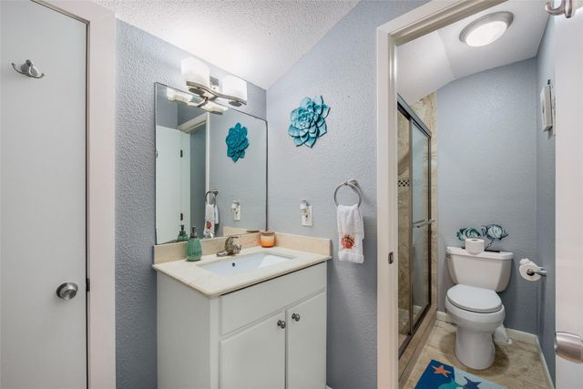 103 Jean Lafitte Cove, Galveston, TX 77554