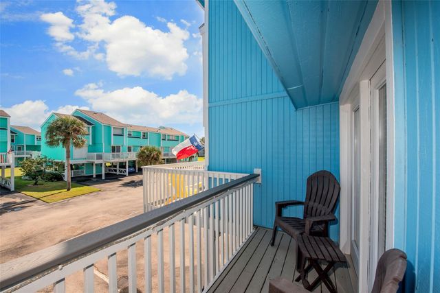 103 Jean Lafitte Cove, Galveston, TX 77554
