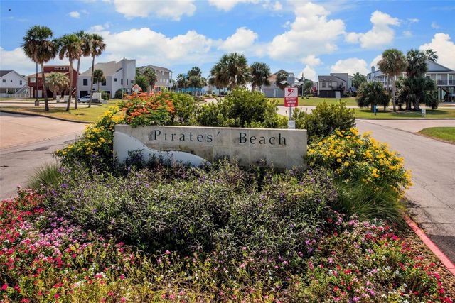 103 Jean Lafitte Cove, Galveston, TX 77554
