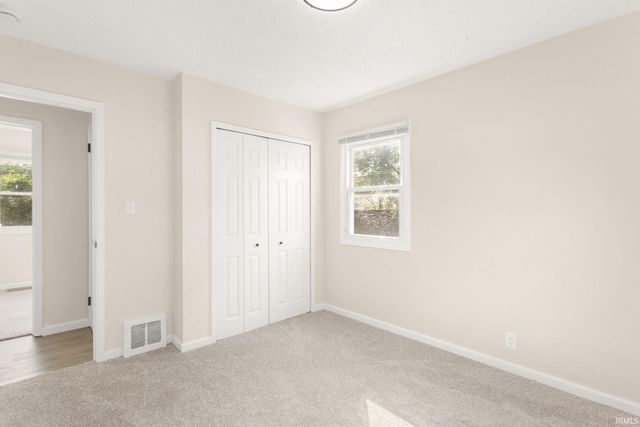 222 Village Way, South Bend, IN 46619