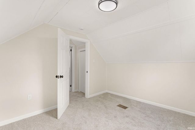 222 Village Way, South Bend, IN 46619
