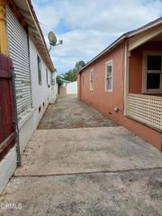 830 N Humphreys Avenue, East Los Angeles, CA 90022