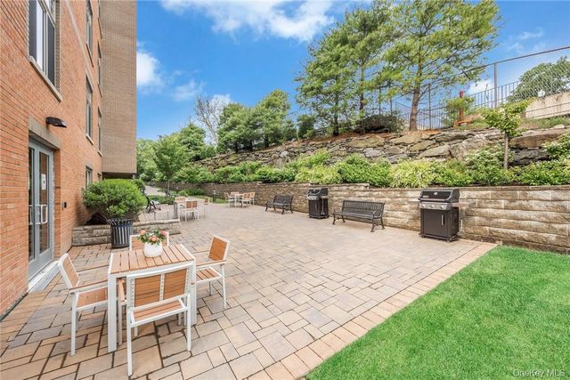 40 Jackson Avenue 3D, Eastchester, NY 10709