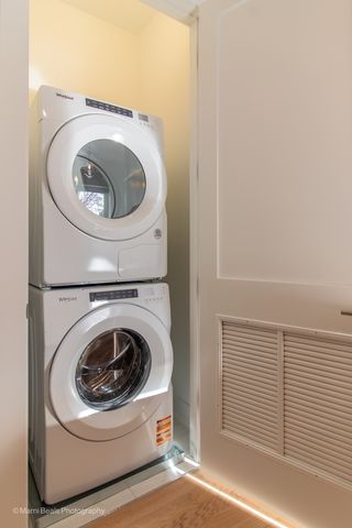 6749 S Langley Avenue, Chicago, IL 60637