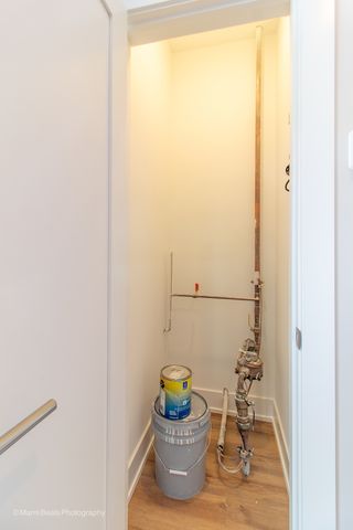 6749 S Langley Avenue, Chicago, IL 60637