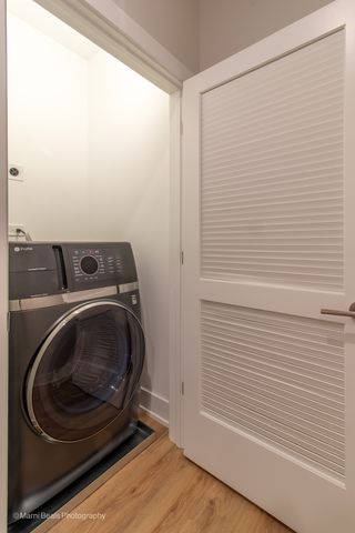 6749 S Langley Avenue, Chicago, IL 60637