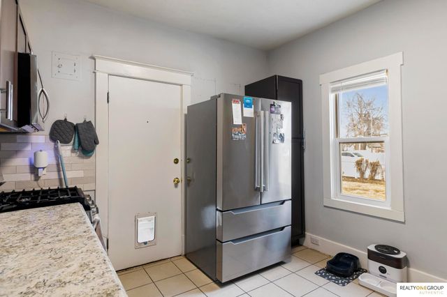 4416 N 21St Street, Omaha, NE 68110