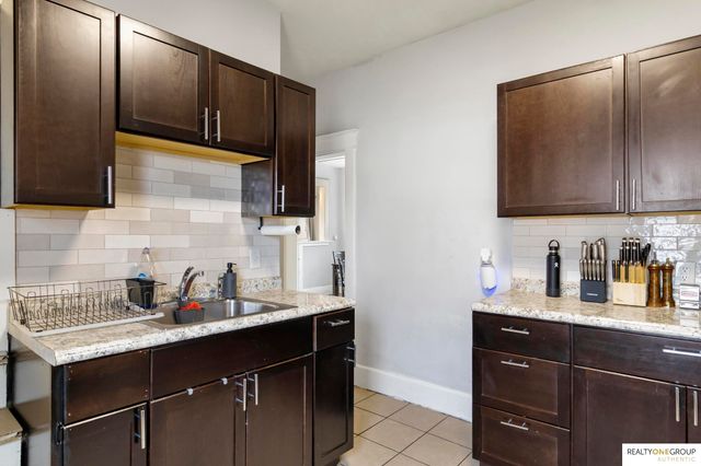 4416 N 21St Street, Omaha, NE 68110