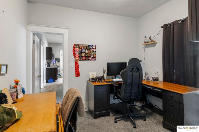 4416 N 21St Street, Omaha, NE 68110