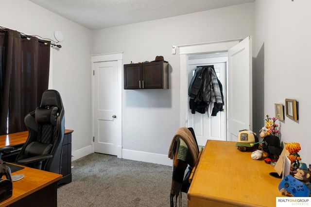 4416 N 21St Street, Omaha, NE 68110