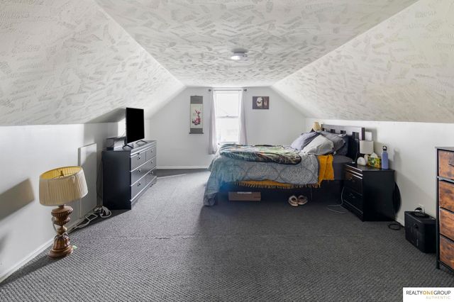 4416 N 21St Street, Omaha, NE 68110