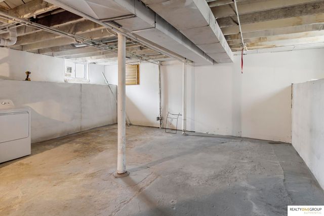 4416 N 21St Street, Omaha, NE 68110