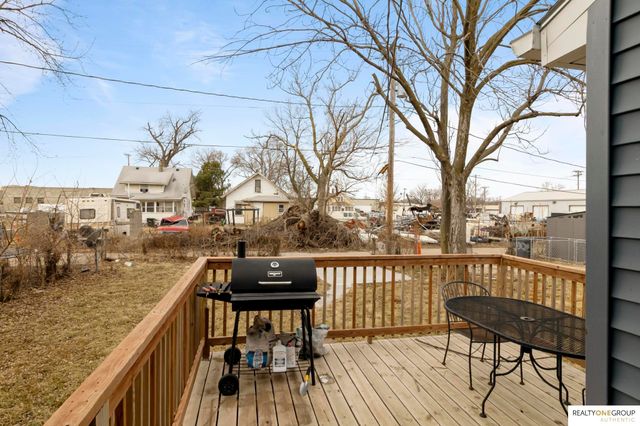 4416 N 21St Street, Omaha, NE 68110