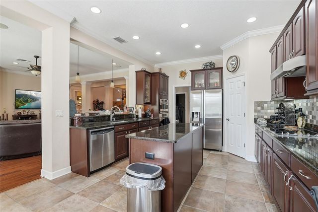 11403 BIDDEFORD PLACE, New Port Richey, FL 34654