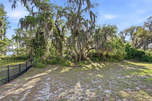 11403 BIDDEFORD PLACE, New Port Richey, FL 34654