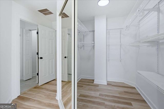 5059 Club Vista Point, Stone Mountain, GA 30088