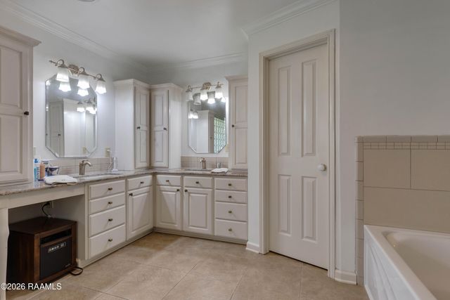 117 Saint Mary Avenue, Opelousas, LA 70570