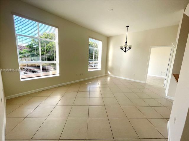 7420 W 20th Ave 243, Hialeah, FL 33016