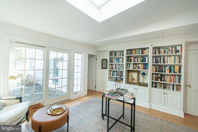 114 E CHEW AVE, Saint Michaels, MD 21663