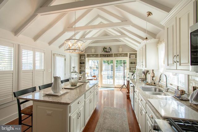 114 E CHEW AVE, Saint Michaels, MD 21663