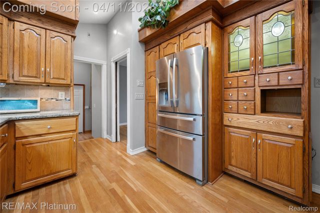 2454 N Middlebelt Road N, West Bloomfield Charter Township, MI 48324